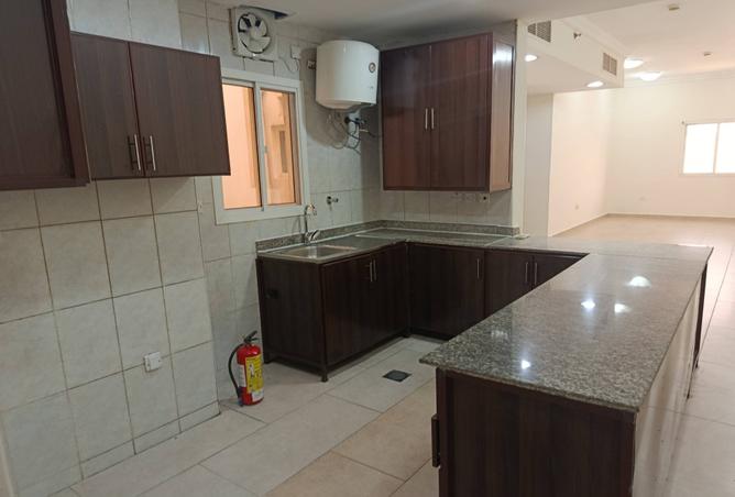 1003301 - Property Image 2