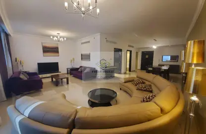 Apartment - 2 Bedrooms - 3 Bathrooms for rent in West Bay Tower - West Bay - West Bay - Doha