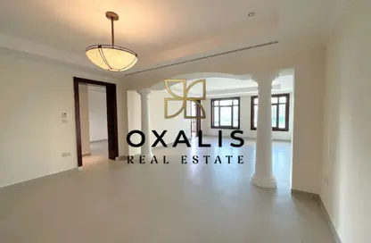Townhouse - 2 Bedrooms - 3 Bathrooms for rent in Porto Arabia Townhouses - Porto Arabia - The Pearl Island - Doha