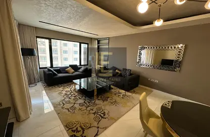 Apartment - 1 Bedroom - 2 Bathrooms for rent in West Porto Drive - Porto Arabia - The Pearl Island - Doha