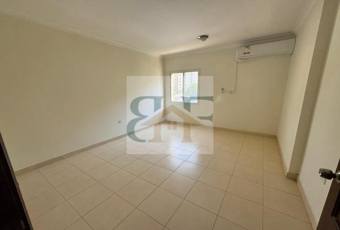 947396 - Property Main Image