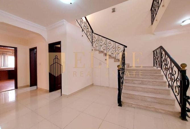 927727 - Property Image 3