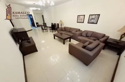 Apartment - 2 Bedrooms - 2 Bathrooms for rent in Al Sadd Road - Al Sadd - Doha