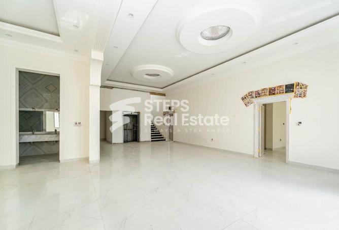 947140 - Property Image 3