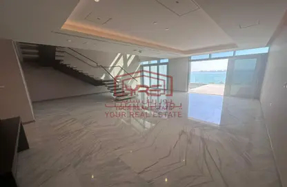 Townhouse - 3 Bedrooms - 5 Bathrooms for sale in Lusail Residence - Marina District - Lusail
