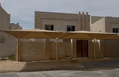 فيلا - 7 غرف نوم - 7 حمامات للايجار في أم قرن - الضعاين