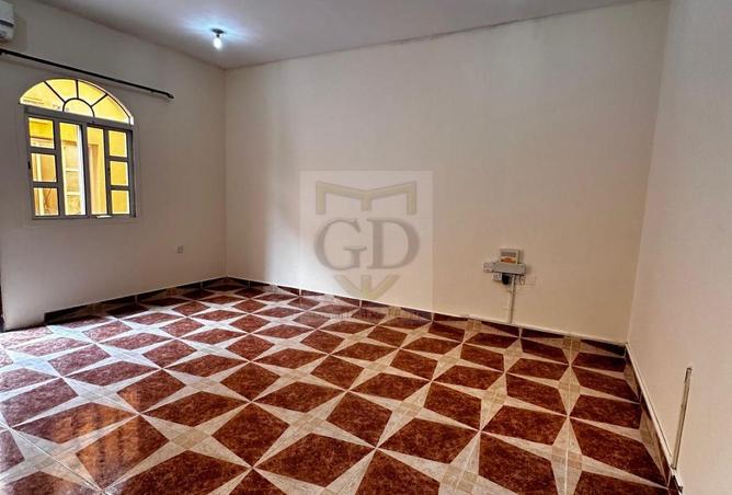 980029 - Property Image 2