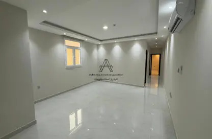 Apartment - 2 Bedrooms - 2 Bathrooms for rent in Fereej Abdul Aziz - Doha