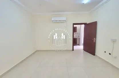 Villa - Studio - 1 Bathroom for rent in Al Thumama - Al Thumama - Doha