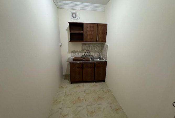 952982 - Property Image 2