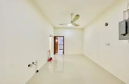 Apartment - 3 Bedrooms - 2 Bathrooms for rent in Old Airport Residential Apartments - Old Airport Road - Doha