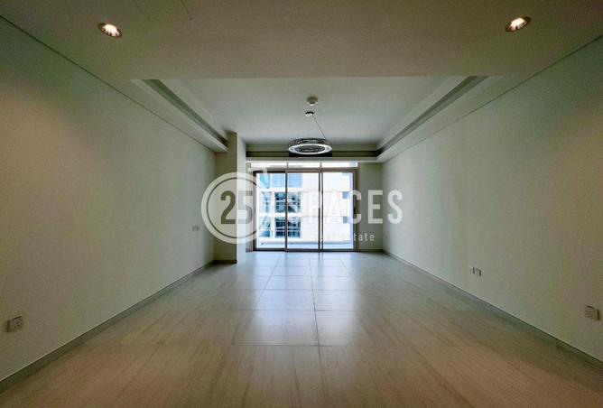 914043 - Property Main Image
