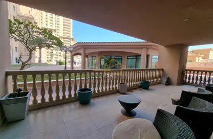 Apartment - 1 Bedroom - 2 Bathrooms for rent in One Porto Arabia - Porto Arabia - The Pearl Island - Doha