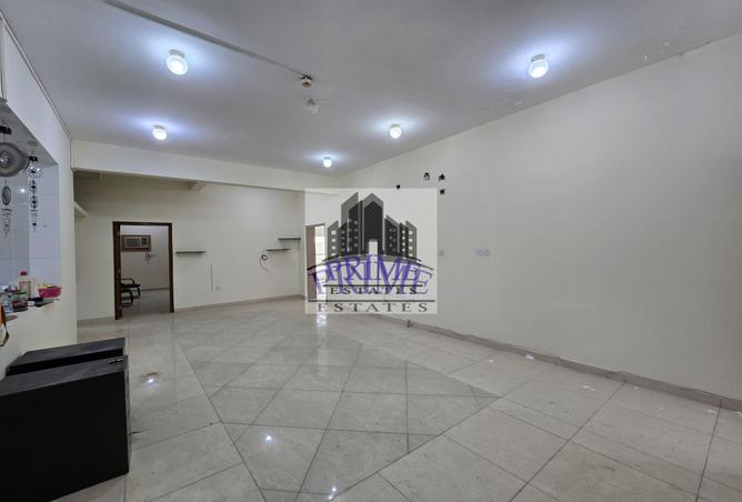 738154 - Property Image 2