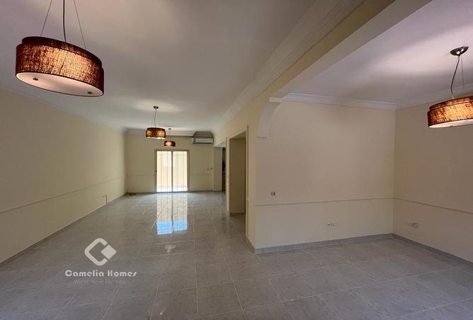 935359 - Property Image 2