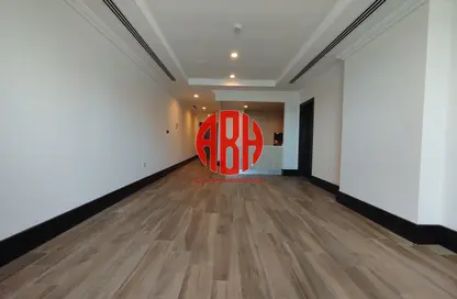 Apartment - 1 Bedroom - 2 Bathrooms for rent in Viva East - Viva Bahriyah - The Pearl Island - Doha