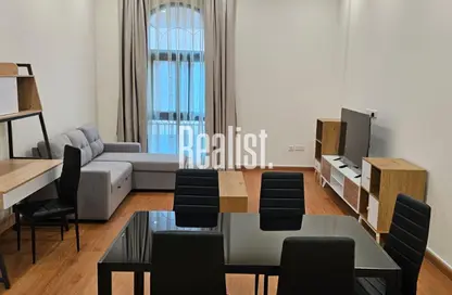 شقة - 2 غرف نوم - 3 حمامات للايجار في ريزيدينشيال دي6 - جنوب فوكس هيلس - فوكس هيلز - الوسيل