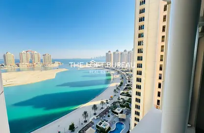 Apartment - 2 Bedrooms - 3 Bathrooms for rent in Viva West - Viva Bahriyah - The Pearl Island - Doha