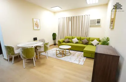 Apartment - 2 Bedrooms - 2 Bathrooms for rent in Somerset Al Mansoura - Al Mansoura - Doha