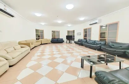 Apartment - 4 Bedrooms - 4 Bathrooms for rent in Old Airport Road - Old Airport Road - Doha
