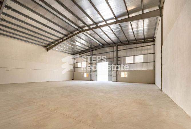 989999 - Property Image 3