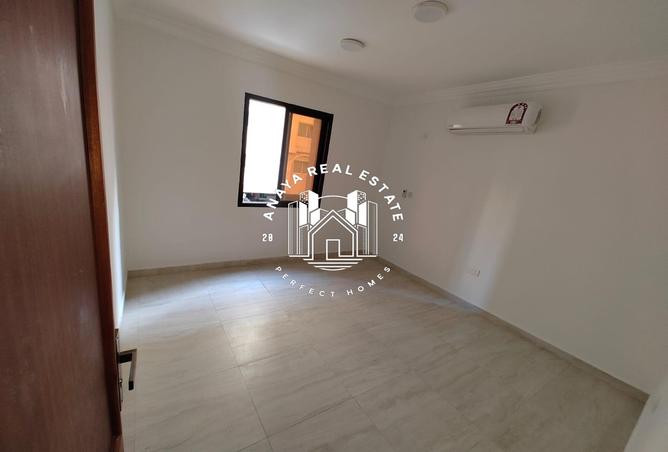 971994 - Property Image 3