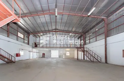 Warehouse - Studio - 7+ Bathrooms for rent in Industrial Area 5 - Industrial Area - Industrial Area - Doha