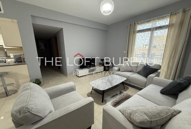 953176 - Property Image 3
