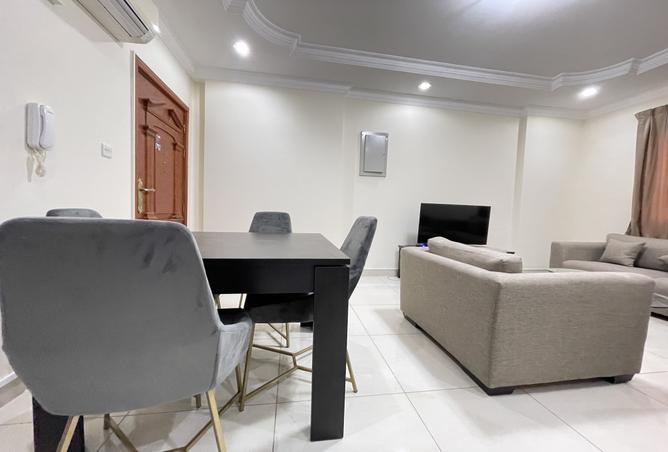 998120 - Property Image 3