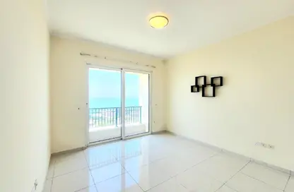 Apartment - 2 Bedrooms - 2 Bathrooms for sale in Tower 18 - Viva Bahriyah - The Pearl Island - Doha