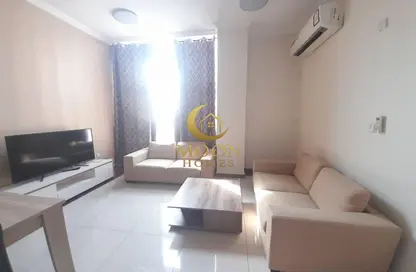 شقة - 2 غرف نوم - 2 حمامات للايجار في سومرست أل منصور - المنصورة - الدوحة