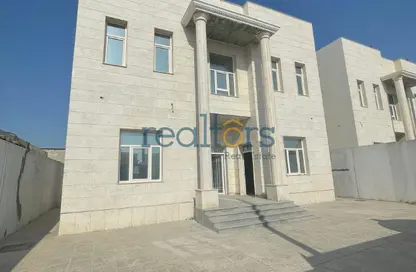 فيلا - 5 غرف نوم - 6 حمامات للبيع في شارع الخازن - مدينة خليفة جنوب - مدينة خليفة - الدوحة