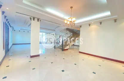 فيلا - 4 غرف نوم - 5 حمامات للايجار في فلل واست باي لاغون - وست باي لاجون - بحيرة وست لاجون - الدوحة