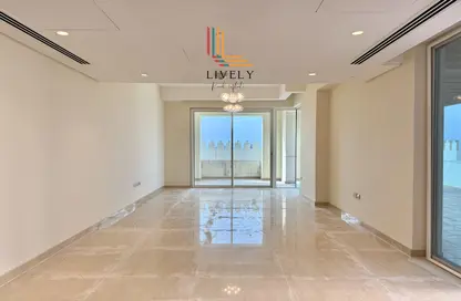 Apartment - 1 Bedroom - 2 Bathrooms for rent in Viva East - Viva Bahriyah - The Pearl Island - Doha