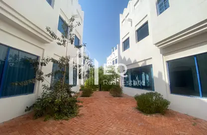 مجمع سكني - 6 غرف نوم - 7 حمامات للايجار في فلل واست باي لاغون - وست باي لاجون - بحيرة وست لاجون - الدوحة