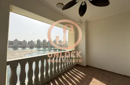 شقة - غرفة نوم - 2 حمامات للايجار في فيفا غرب - فيفا بحرية - جزيرة اللؤلؤة - الدوحة