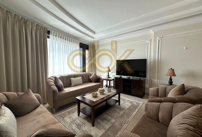 945032 - Property Image 3