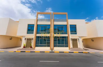 Villa - 6 Bedrooms - 5 Bathrooms for sale in Al Wukair - Al Wukair - Al Wakra