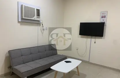 شقة - غرفة نوم - 1 حمام للايجار في شقق مساكن المطار القديم - طريق المطار القديم - الدوحة