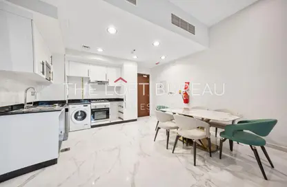 شقة - 2 غرف نوم - 3 حمامات للايجار في جنوب فوكس هيلس - فوكس هيلز - الوسيل