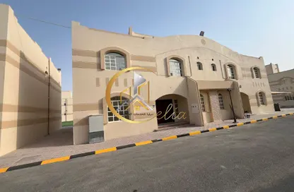 Compound - 5 Bedrooms - 4 Bathrooms for rent in Wadi Al Shaheeniya Street - Ain Khaled - Doha