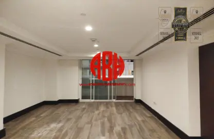 Apartment - Studio - 1 Bathroom for rent in Viva West - Viva Bahriyah - The Pearl Island - Doha