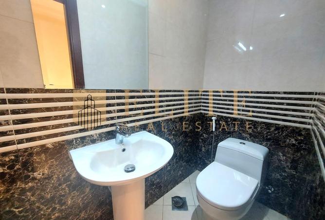 943169 - Property Image 3