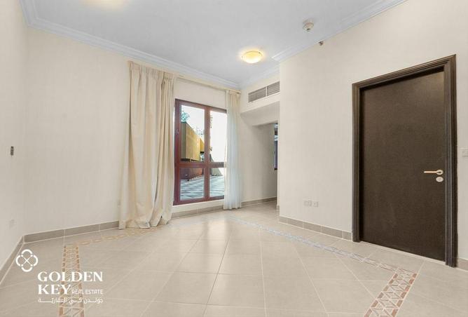 906204 - Property Main Image
