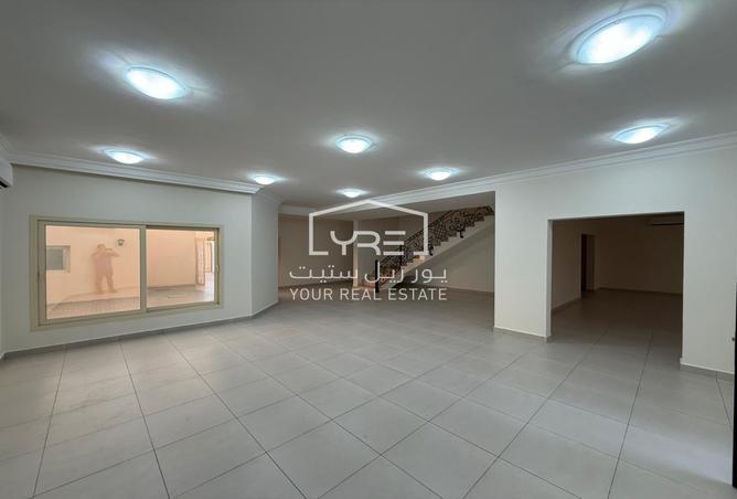 937908 - Property Image 2