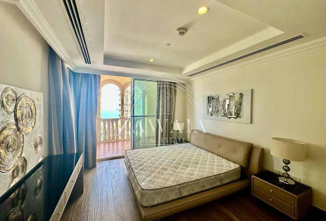 953727 - Property Image 2