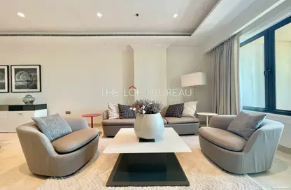 Apartment - 2 Bedrooms - 3 Bathrooms for rent in East Porto Drive - Porto Arabia - The Pearl Island - Doha