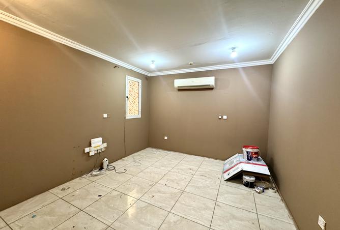 940079 - Property Main Image