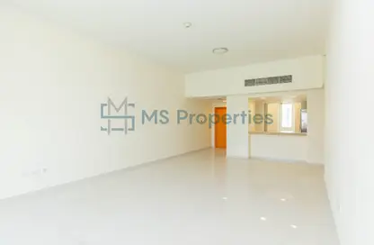Apartment - 2 Bedrooms - 3 Bathrooms for rent in Viva East - Viva Bahriyah - The Pearl Island - Doha