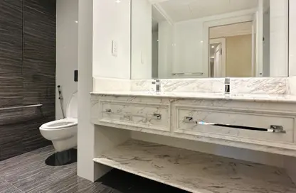 Apartment - 1 Bedroom - 2 Bathrooms for rent in West Bay Tower - West Bay - West Bay - Doha